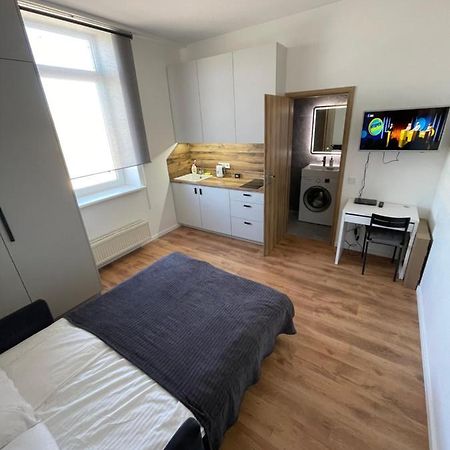 Airport Apartment 29 Self Check-In Free Parking VNO Exteriör bild