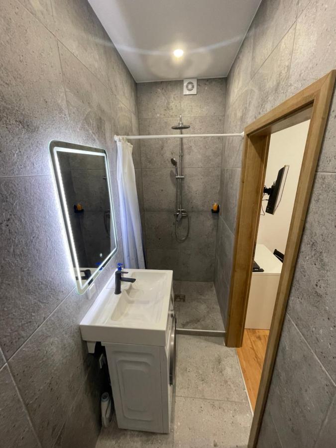 Airport Apartment 29 Self Check-In Free Parking VNO Exteriör bild